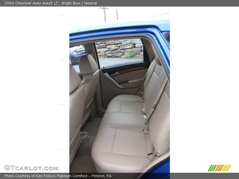 Bright Blue / Neutral 2009 Chevrolet Aveo Aveo5 LT
