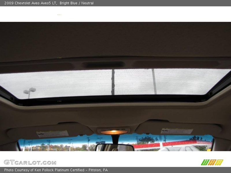 Bright Blue / Neutral 2009 Chevrolet Aveo Aveo5 LT