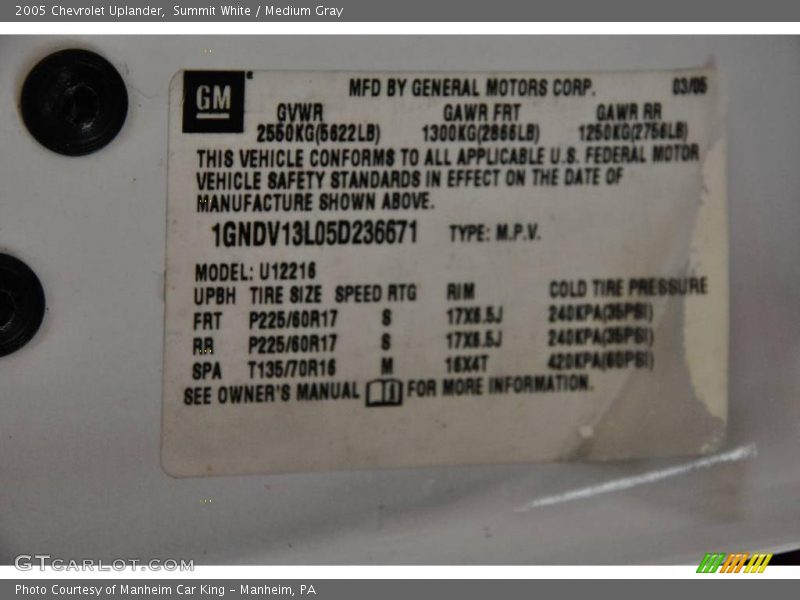 Summit White / Medium Gray 2005 Chevrolet Uplander
