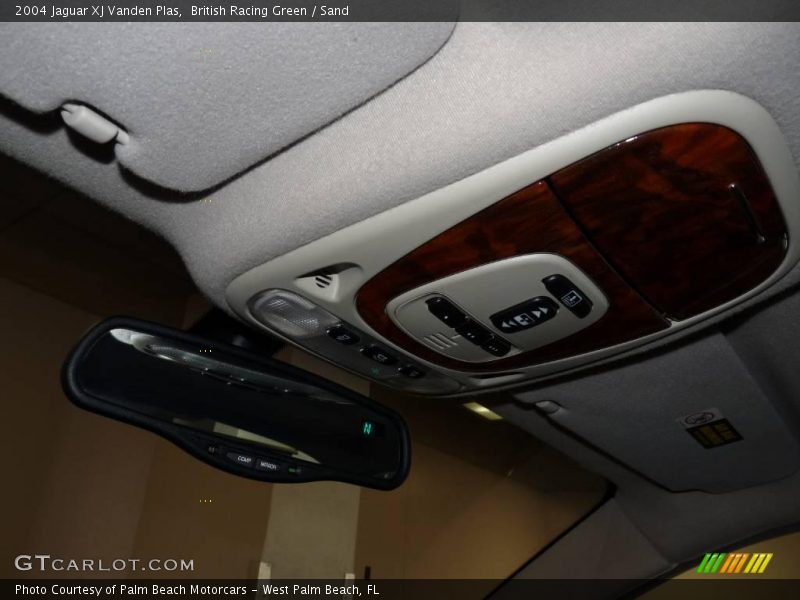 British Racing Green / Sand 2004 Jaguar XJ Vanden Plas