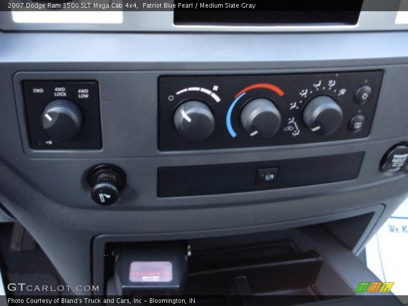 Patriot Blue Pearl / Medium Slate Gray 2007 Dodge Ram 3500 SLT Mega Cab 4x4