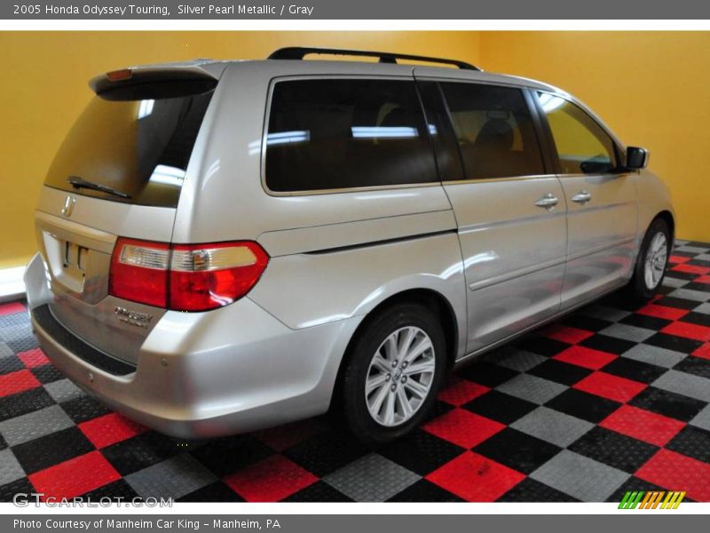 Silver Pearl Metallic / Gray 2005 Honda Odyssey Touring