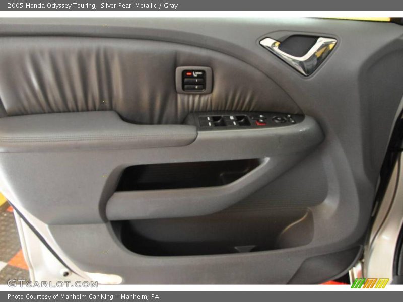 Silver Pearl Metallic / Gray 2005 Honda Odyssey Touring