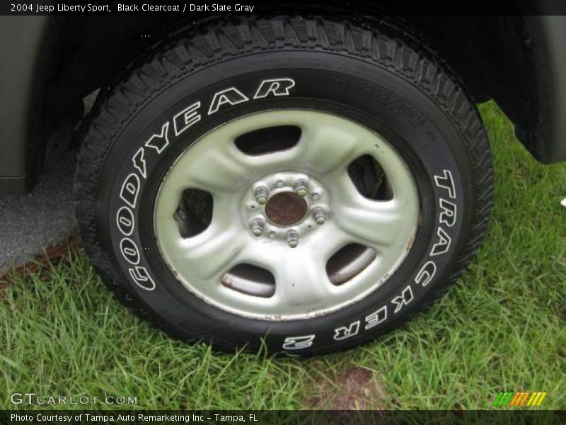 Black Clearcoat / Dark Slate Gray 2004 Jeep Liberty Sport