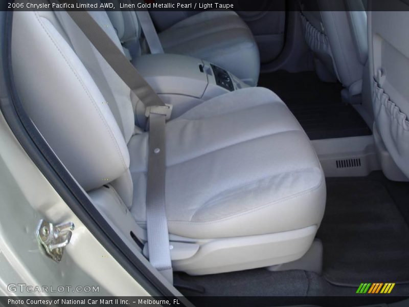 Linen Gold Metallic Pearl / Light Taupe 2006 Chrysler Pacifica Limited AWD