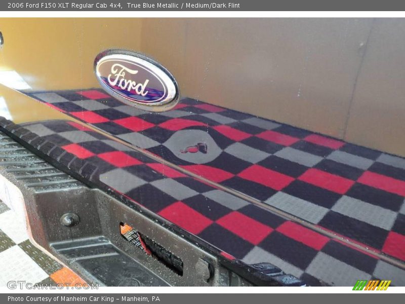 True Blue Metallic / Medium/Dark Flint 2006 Ford F150 XLT Regular Cab 4x4