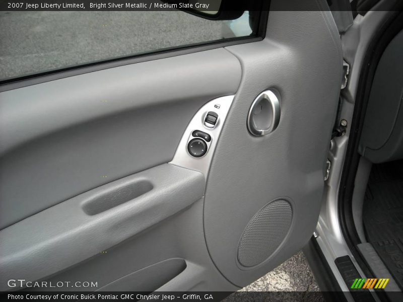 Bright Silver Metallic / Medium Slate Gray 2007 Jeep Liberty Limited