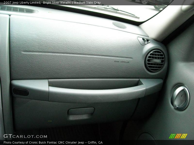 Bright Silver Metallic / Medium Slate Gray 2007 Jeep Liberty Limited