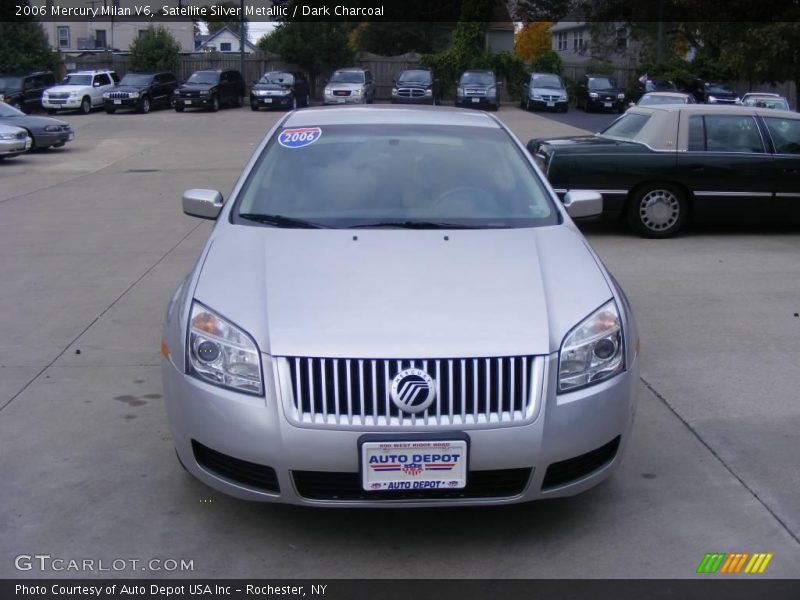 Satellite Silver Metallic / Dark Charcoal 2006 Mercury Milan V6