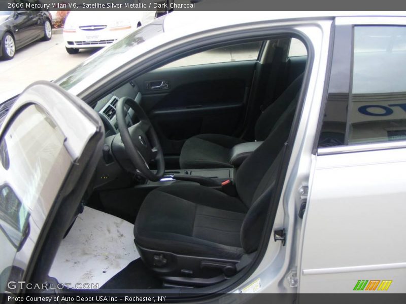 Satellite Silver Metallic / Dark Charcoal 2006 Mercury Milan V6
