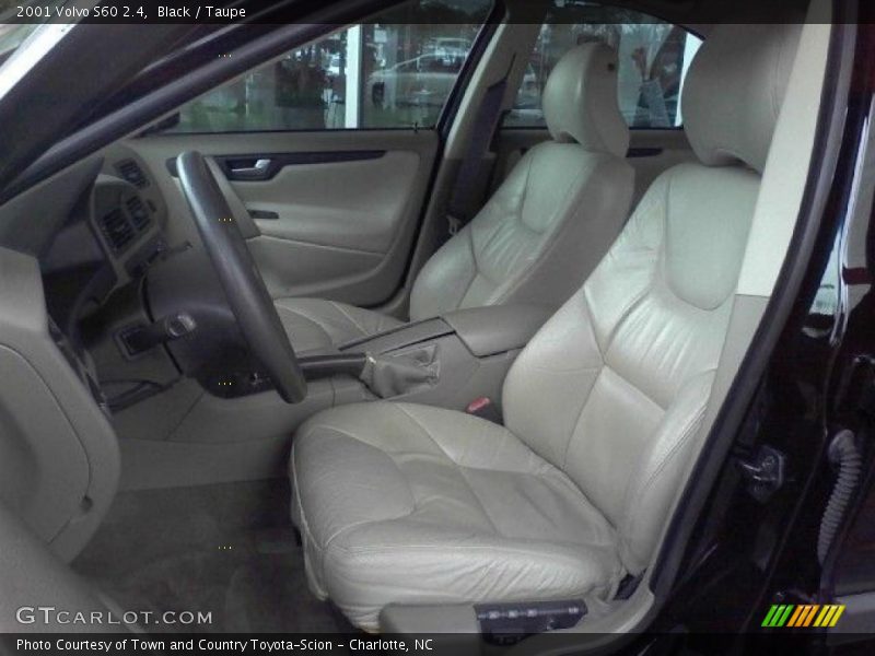 Black / Taupe 2001 Volvo S60 2.4