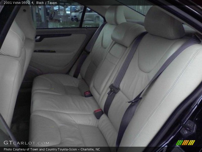 Black / Taupe 2001 Volvo S60 2.4