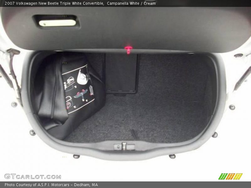 Campanella White / Cream 2007 Volkswagen New Beetle Triple White Convertible