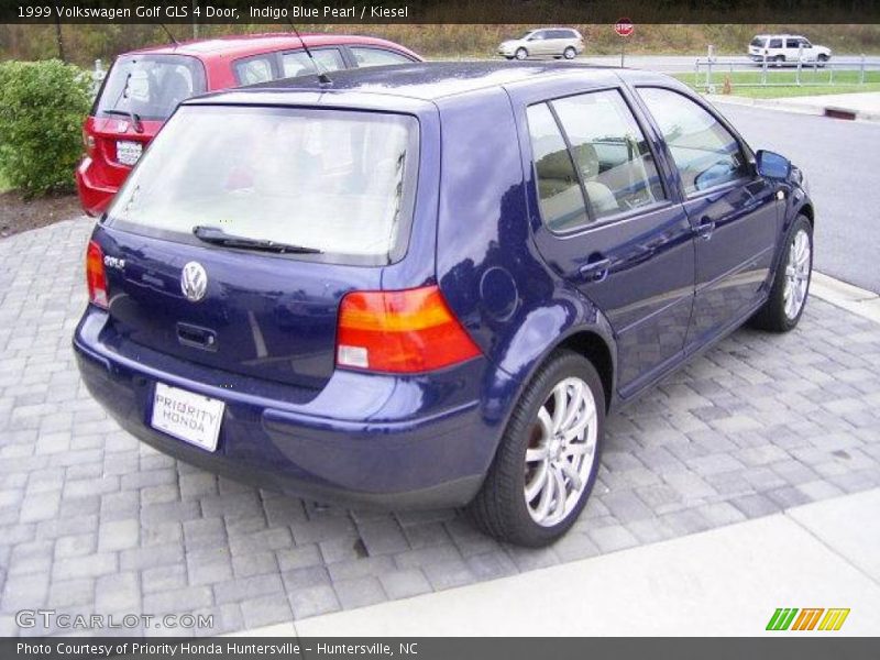 Indigo Blue Pearl / Kiesel 1999 Volkswagen Golf GLS 4 Door