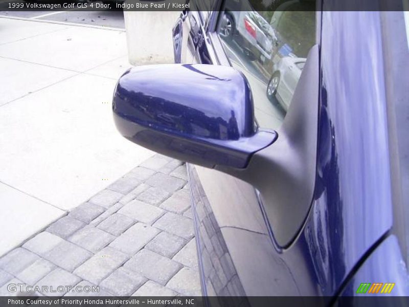 Indigo Blue Pearl / Kiesel 1999 Volkswagen Golf GLS 4 Door