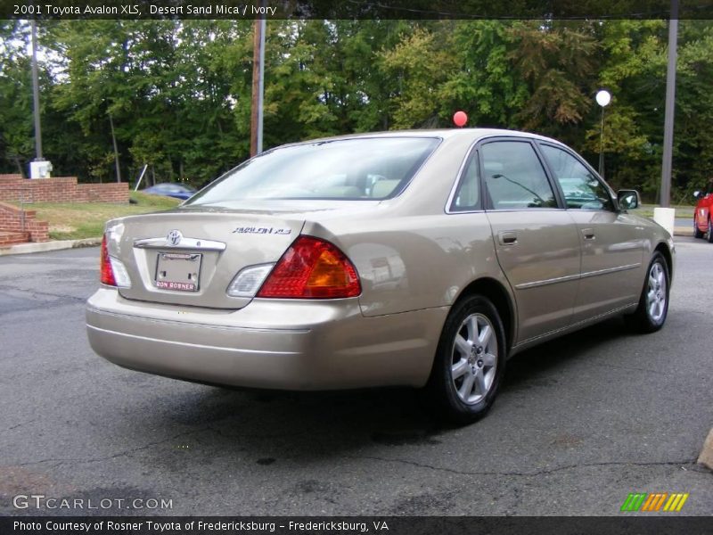 Desert Sand Mica / Ivory 2001 Toyota Avalon XLS