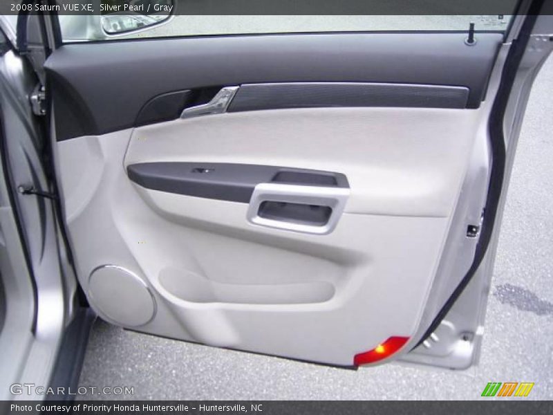 Silver Pearl / Gray 2008 Saturn VUE XE