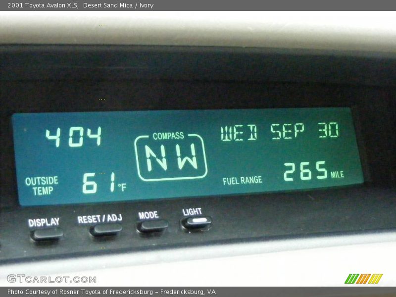 Desert Sand Mica / Ivory 2001 Toyota Avalon XLS