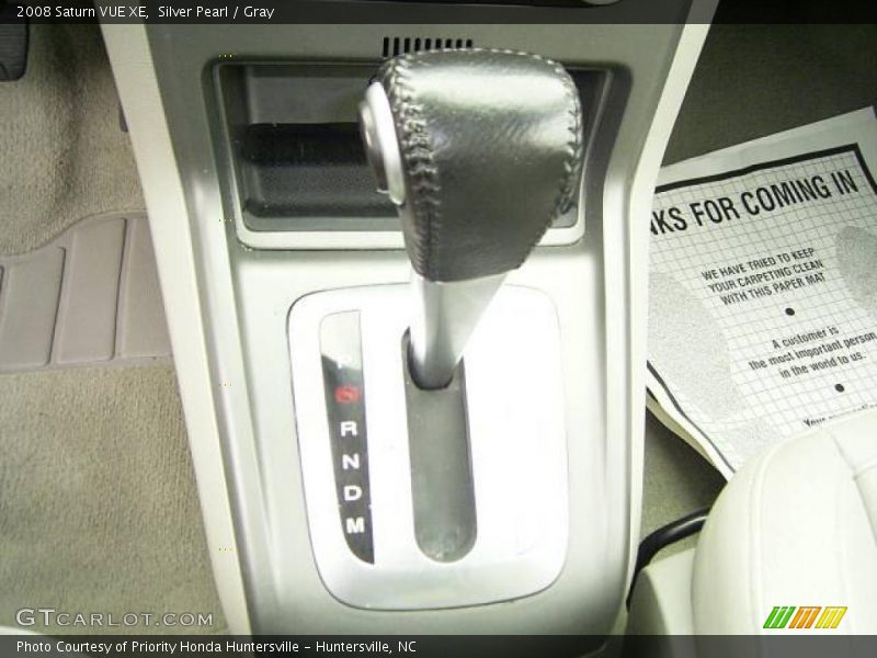 Silver Pearl / Gray 2008 Saturn VUE XE