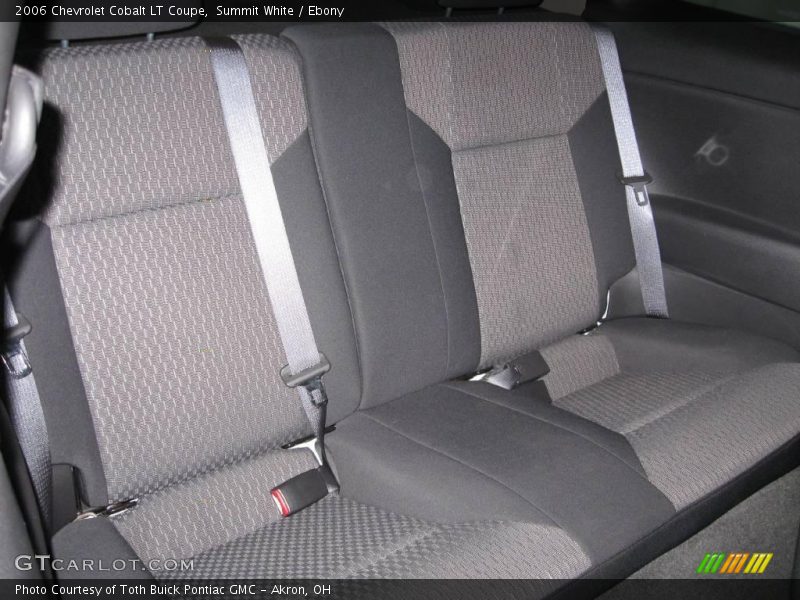 Summit White / Ebony 2006 Chevrolet Cobalt LT Coupe