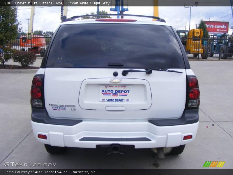 Summit White / Light Gray 2006 Chevrolet TrailBlazer LS 4x4