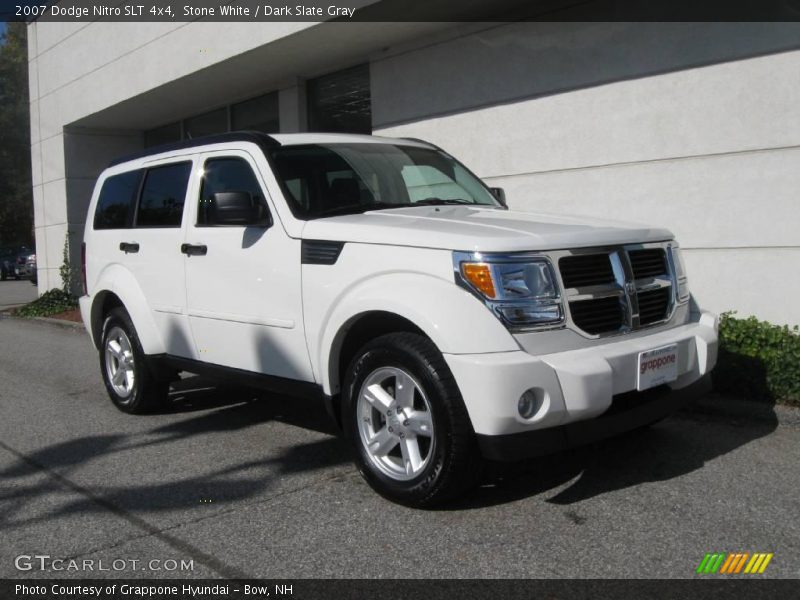 Stone White / Dark Slate Gray 2007 Dodge Nitro SLT 4x4