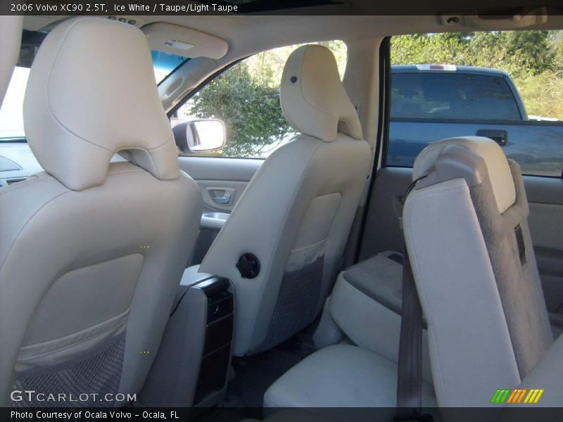 Ice White / Taupe/Light Taupe 2006 Volvo XC90 2.5T