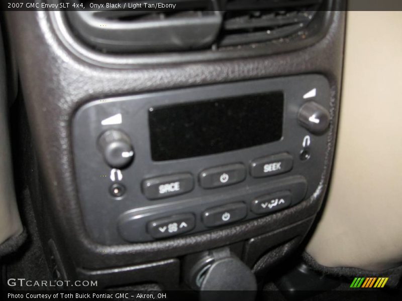Onyx Black / Light Tan/Ebony 2007 GMC Envoy SLT 4x4