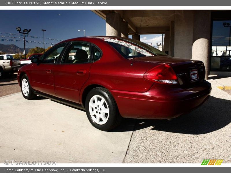 Merlot Metallic / Medium/Dark Pebble 2007 Ford Taurus SE