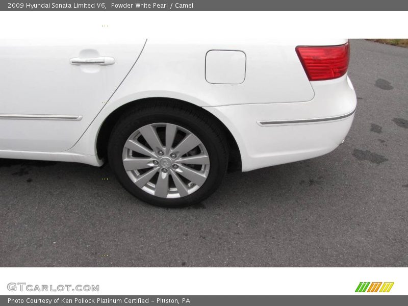 Powder White Pearl / Camel 2009 Hyundai Sonata Limited V6