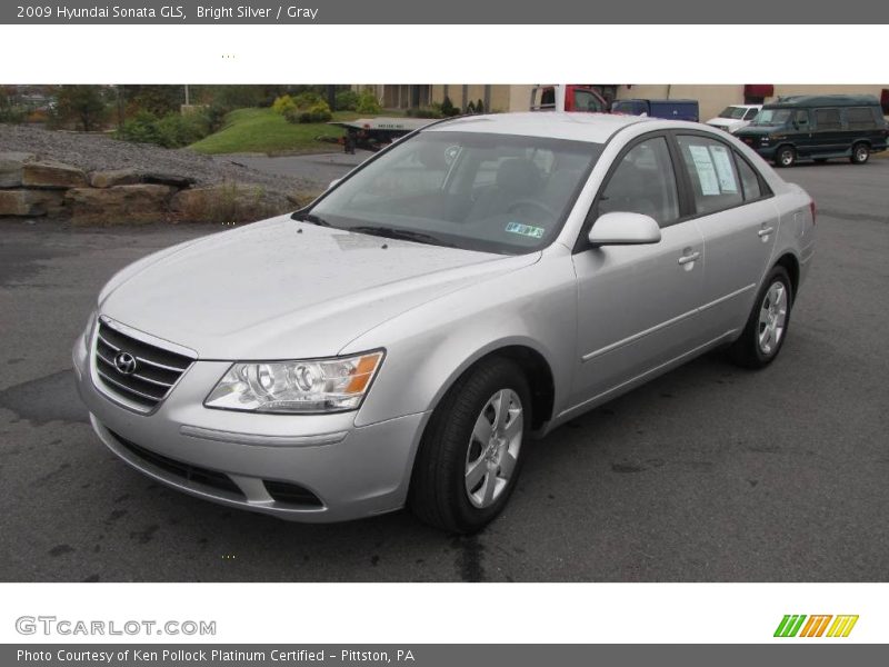 Bright Silver / Gray 2009 Hyundai Sonata GLS