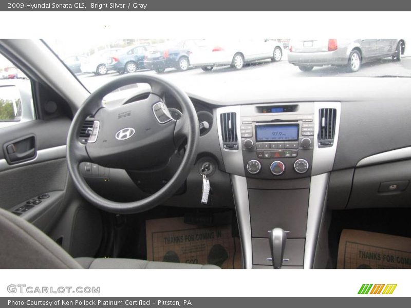 Bright Silver / Gray 2009 Hyundai Sonata GLS