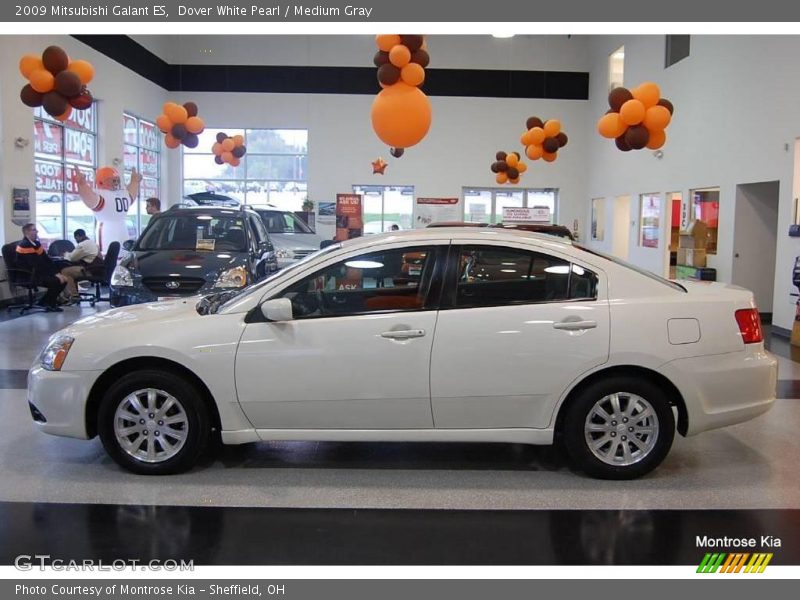 Dover White Pearl / Medium Gray 2009 Mitsubishi Galant ES