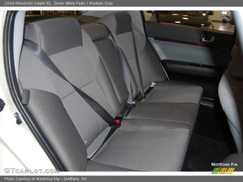 Dover White Pearl / Medium Gray 2009 Mitsubishi Galant ES