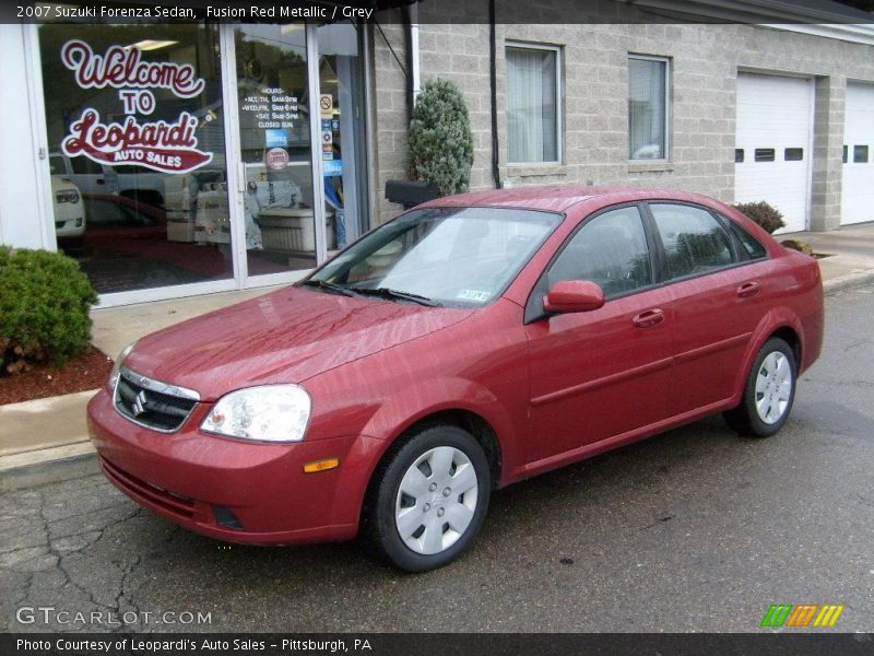 Fusion Red Metallic / Grey 2007 Suzuki Forenza Sedan