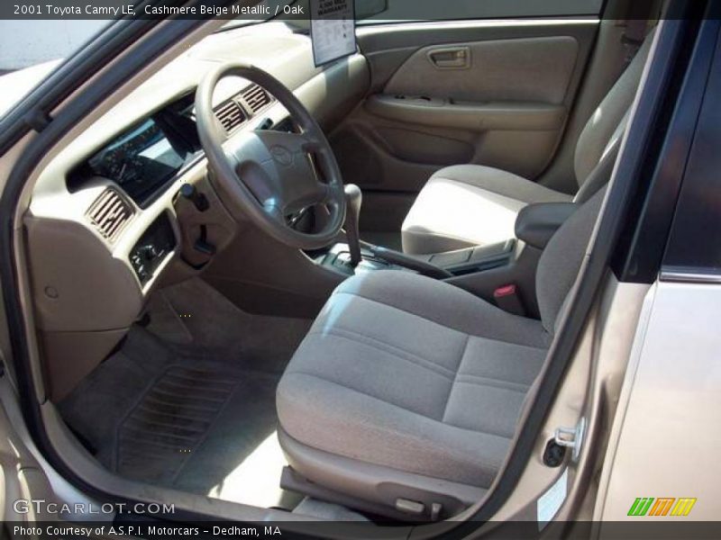 Cashmere Beige Metallic / Oak 2001 Toyota Camry LE
