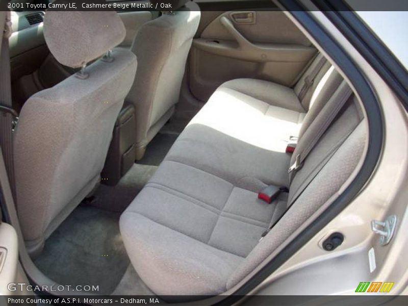 Cashmere Beige Metallic / Oak 2001 Toyota Camry LE