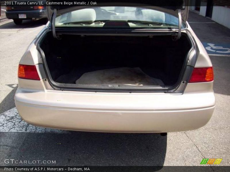 Cashmere Beige Metallic / Oak 2001 Toyota Camry LE