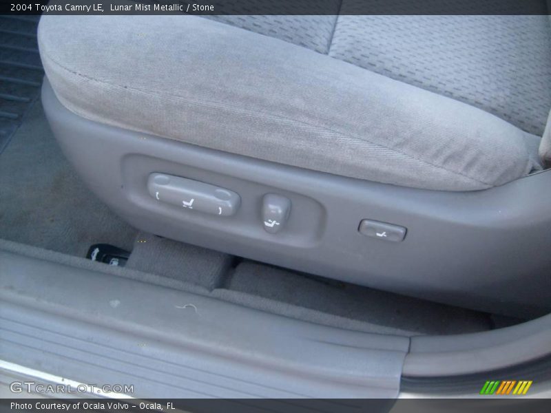 Lunar Mist Metallic / Stone 2004 Toyota Camry LE
