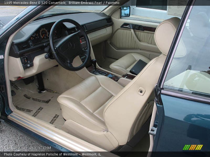 Brilliant Emerald Pearl / Palomino 1995 Mercedes-Benz E 320 Convertible