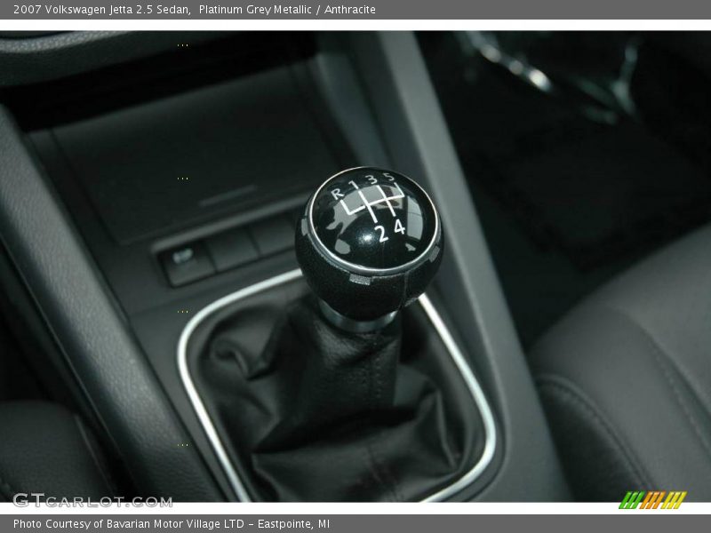 Platinum Grey Metallic / Anthracite 2007 Volkswagen Jetta 2.5 Sedan