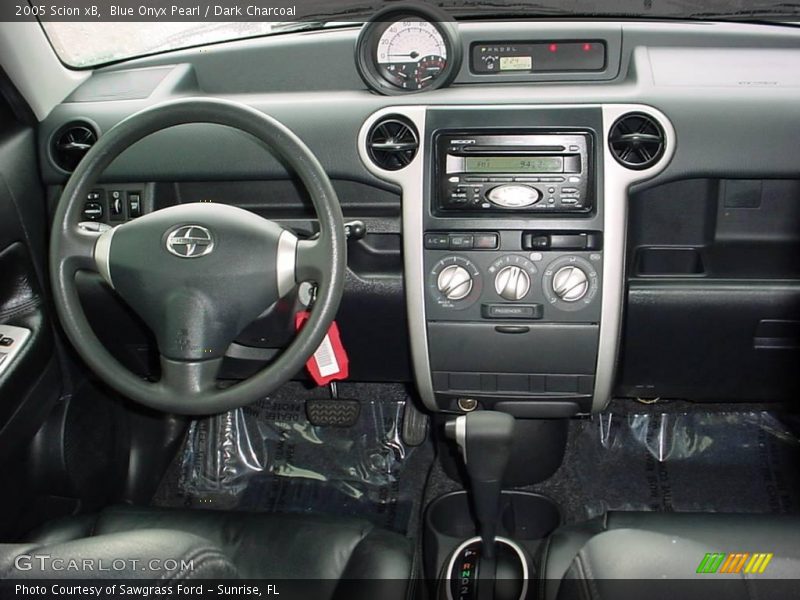 Blue Onyx Pearl / Dark Charcoal 2005 Scion xB