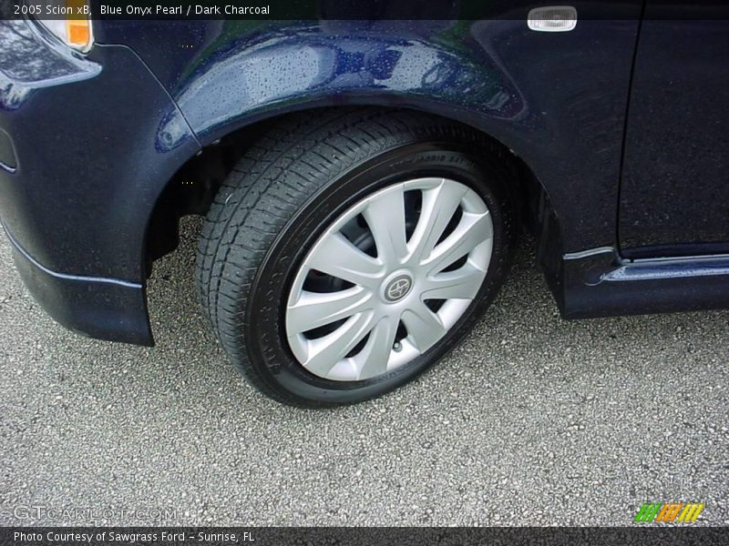 Blue Onyx Pearl / Dark Charcoal 2005 Scion xB