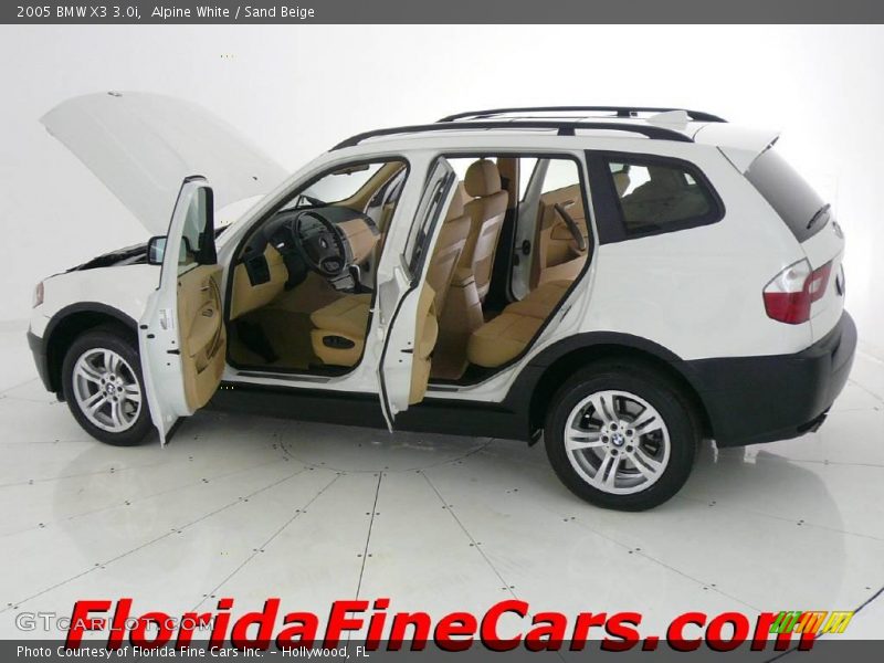 Alpine White / Sand Beige 2005 BMW X3 3.0i