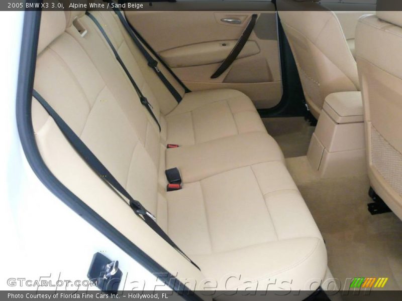 Alpine White / Sand Beige 2005 BMW X3 3.0i
