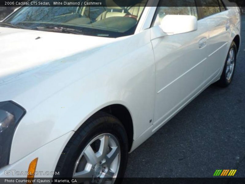 White Diamond / Cashmere 2006 Cadillac CTS Sedan