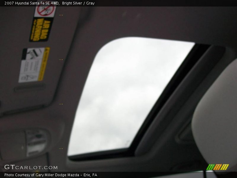 Bright Silver / Gray 2007 Hyundai Santa Fe SE 4WD