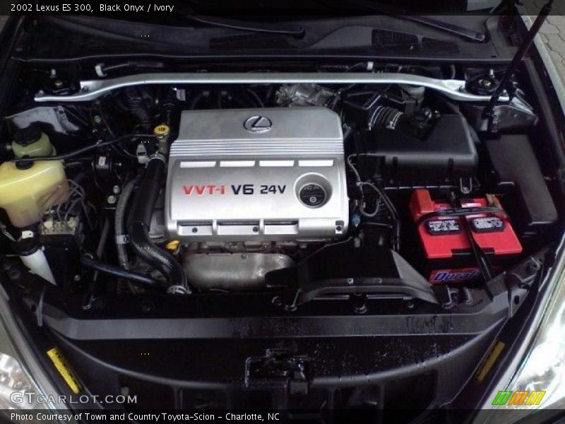 Black Onyx / Ivory 2002 Lexus ES 300