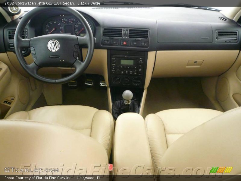 Black / Beige 2002 Volkswagen Jetta GLS 1.8T Sedan
