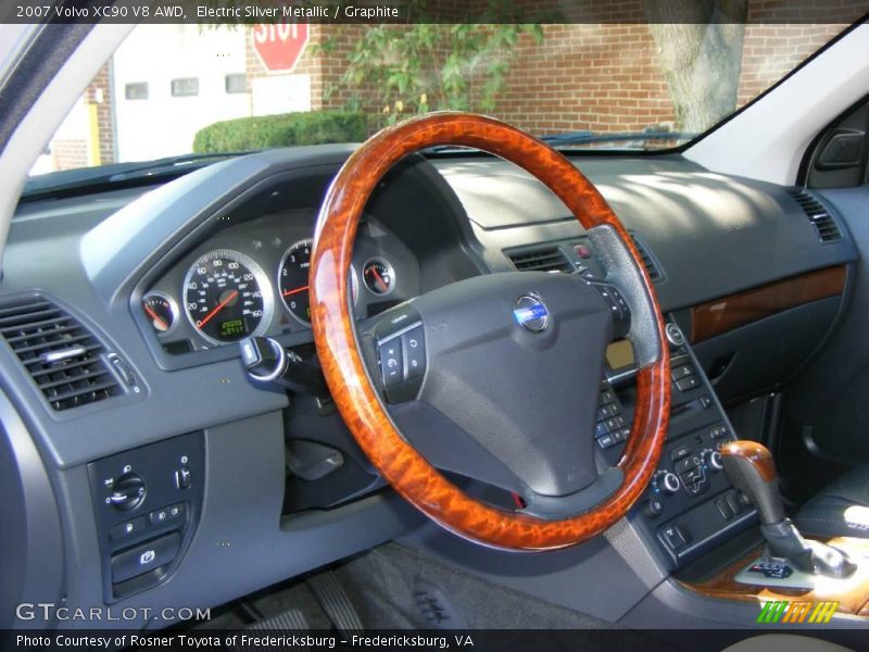 Electric Silver Metallic / Graphite 2007 Volvo XC90 V8 AWD